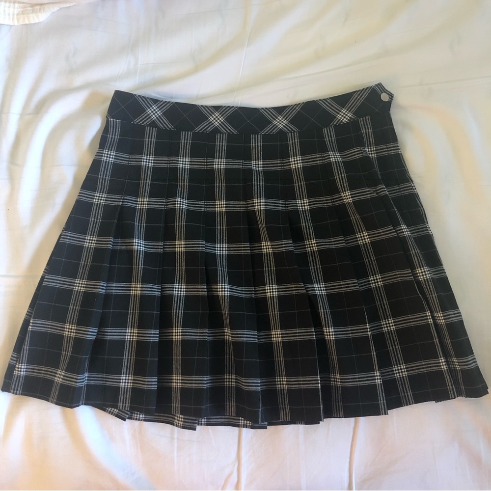 Pleated Skirt - Picture 1 of 4